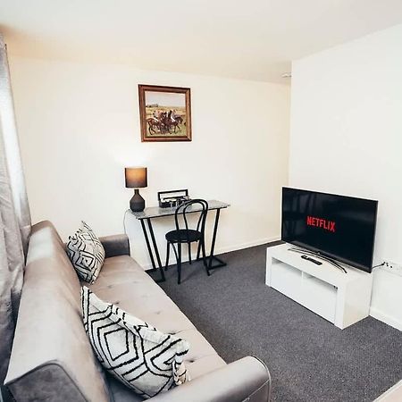 Snug 1Br Apt, Self Check In, Parking, By Derbnb ฮิลตัน ภายนอก รูปภาพ