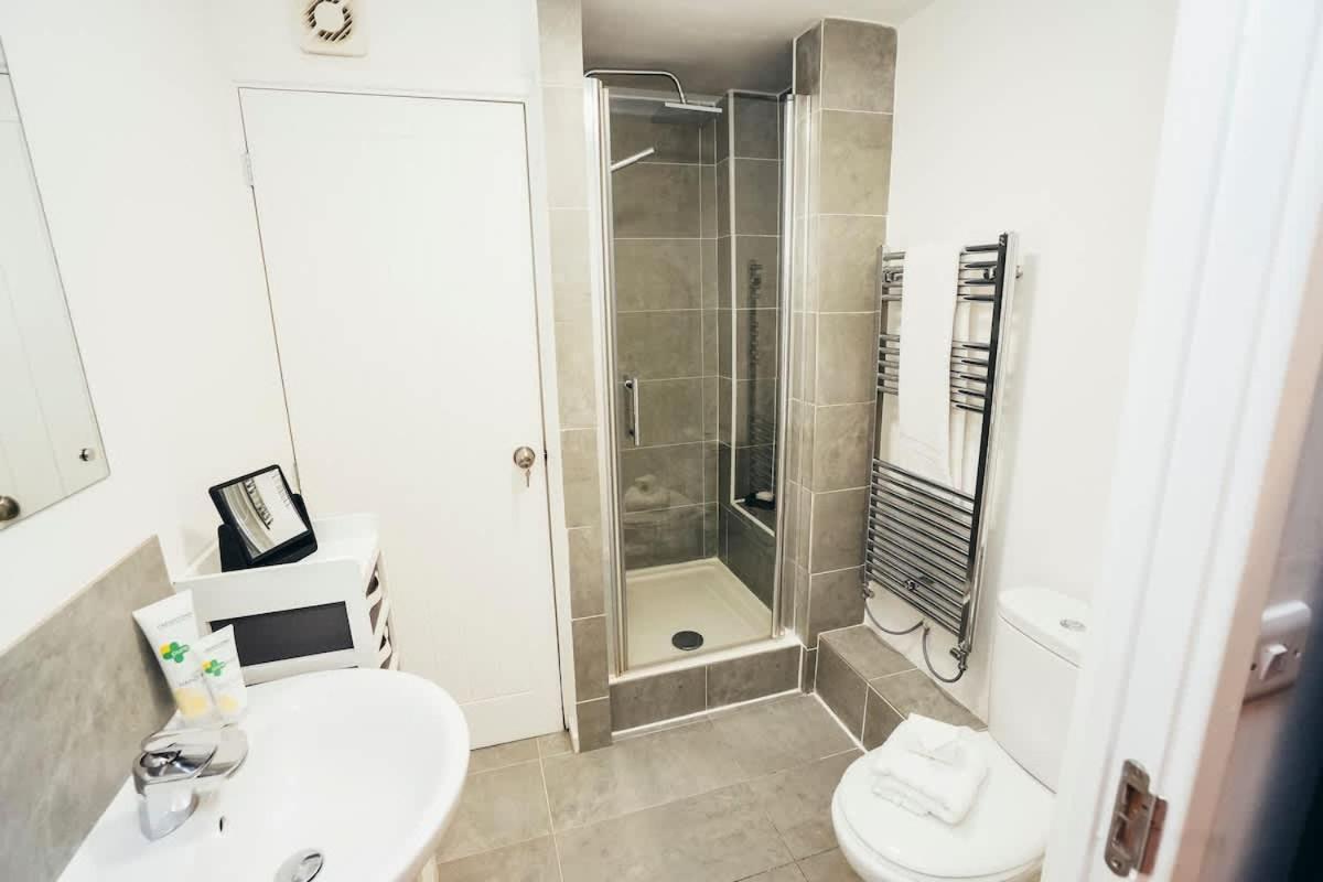 Snug 1Br Apt, Self Check In, Parking, By Derbnb ฮิลตัน ภายนอก รูปภาพ